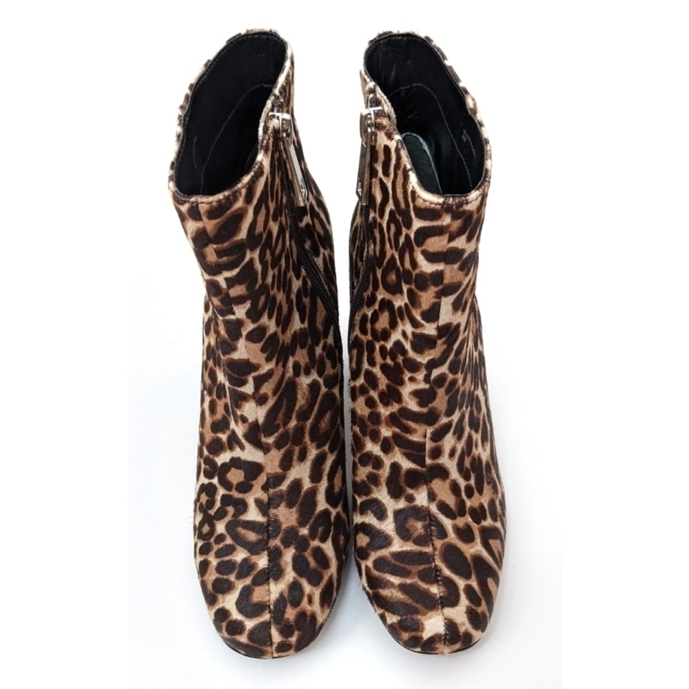 charles David Leopard Print Calf Hair Ankle Boots NWOB 7.5 - Picture 5 of 9